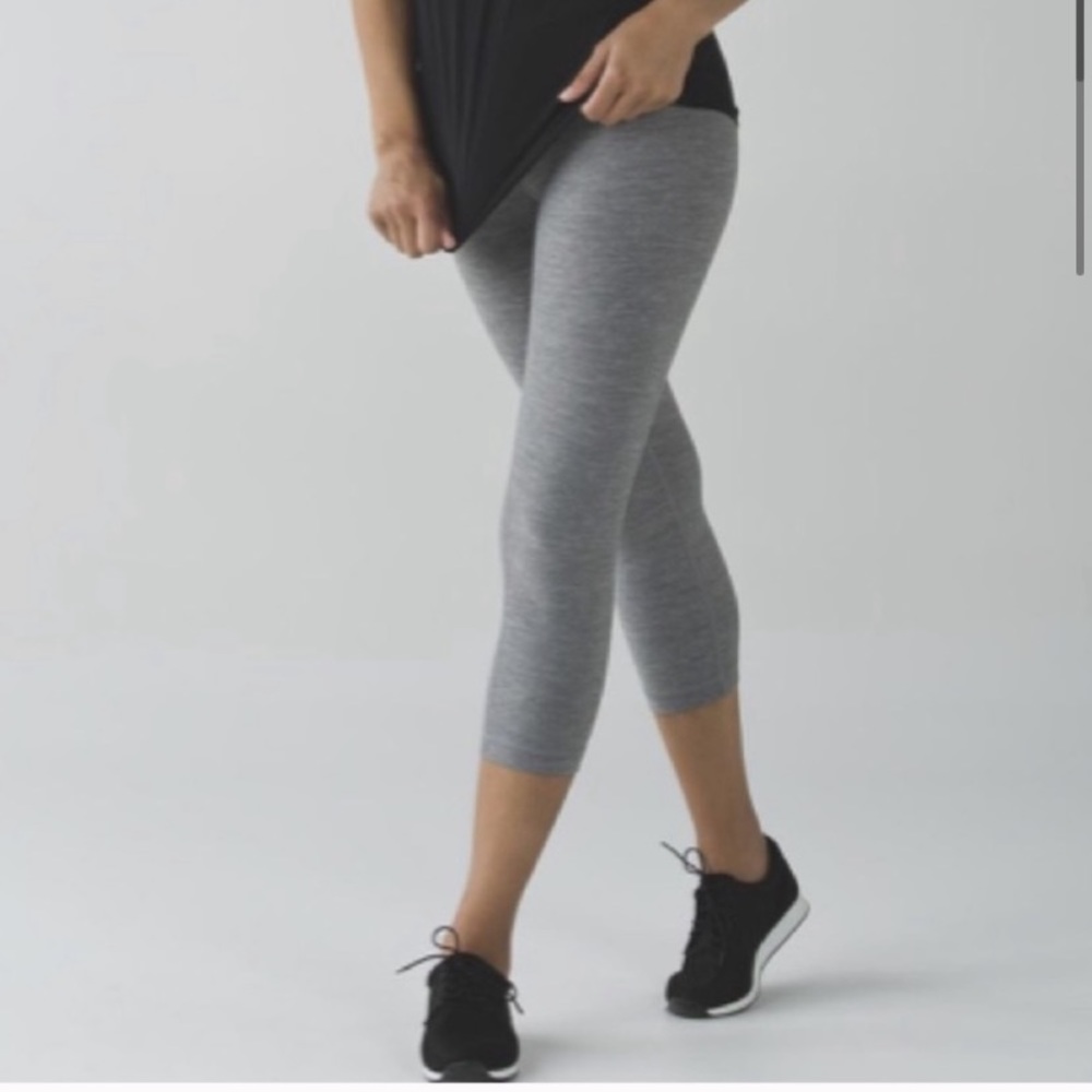 Lululemon Wunder Under Crop Leggings